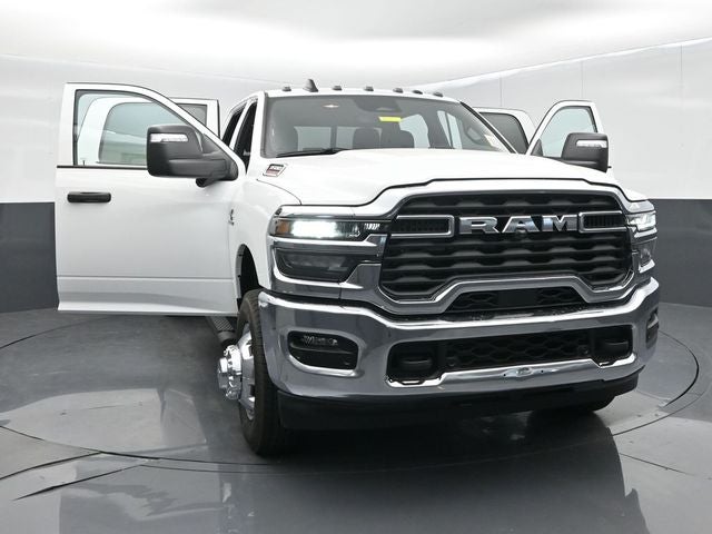 2026 RAM Ram 3500 RAM 3500 TRADESMAN CREW CAB 4X4 8' BOX