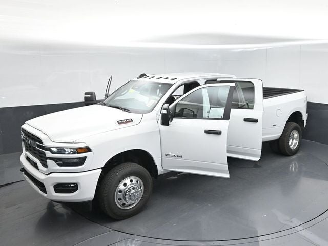 2026 RAM Ram 3500 RAM 3500 BIG HORN CREW CAB 4X4 8' BOX