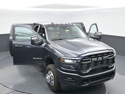 2026 RAM Ram 3500 RAM 3500 BIG HORN CREW CAB 4X4 8' BOX