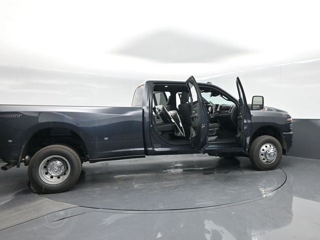 2026 RAM Ram 3500 RAM 3500 BIG HORN CREW CAB 4X4 8' BOX