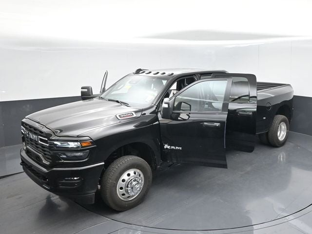 2026 RAM Ram 3500 RAM 3500 BIG HORN CREW CAB 4X4 8' BOX