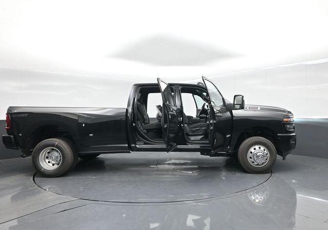 2026 RAM Ram 3500 RAM 3500 BIG HORN CREW CAB 4X4 8' BOX