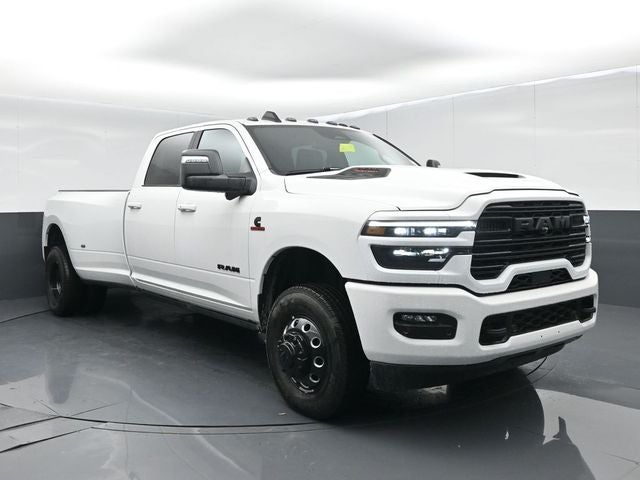 2026 RAM Ram 3500 RAM 3500 LARAMIE CREW CAB 4X4 8' BOX