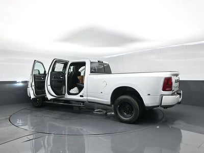 2026 RAM Ram 3500 RAM 3500 LARAMIE CREW CAB 4X4 8' BOX