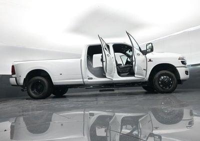 2026 RAM Ram 3500 RAM 3500 LARAMIE CREW CAB 4X4 8' BOX