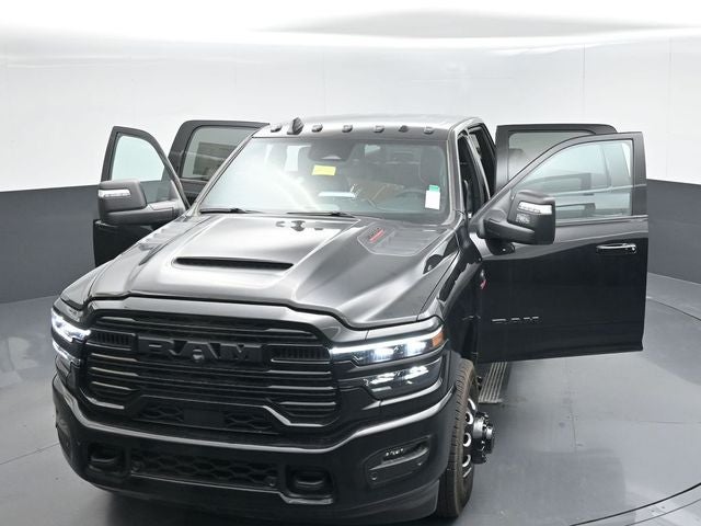 2026 RAM Ram 3500 RAM 3500 LARAMIE CREW CAB 4X4 8' BOX
