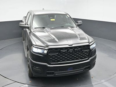 2026 RAM Ram 1500 RAM 1500 EXPRESS CREW CAB 4X4 5'7' BOX