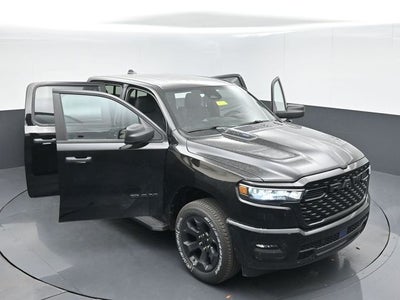 2026 RAM Ram 1500 RAM 1500 EXPRESS CREW CAB 4X4 5'7' BOX