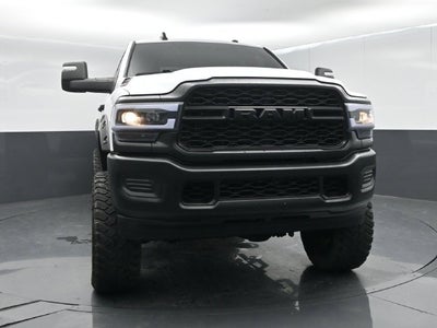 2023 RAM 2500 Tradesman Crew Cab 4x4 6'4' Box