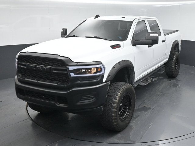 2023 RAM 2500 Tradesman Crew Cab 4x4 6'4' Box