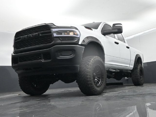 2023 RAM 2500 Tradesman Crew Cab 4x4 6'4' Box