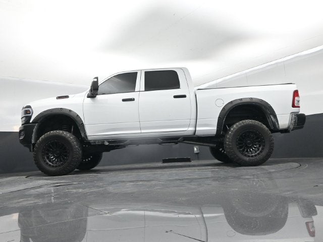 2023 RAM 2500 Tradesman Crew Cab 4x4 6'4' Box