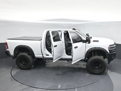 2023 RAM 2500 Tradesman Crew Cab 4x4 6'4' Box