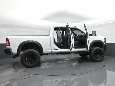 2023 RAM 2500 Tradesman Crew Cab 4x4 6'4' Box