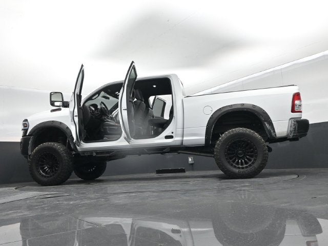 2023 RAM 2500 Tradesman Crew Cab 4x4 6'4' Box