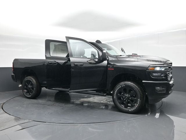 2026 RAM Ram 2500 RAM 2500 BLACK EXPRESS CREW CAB 4X4 6'4' BOX