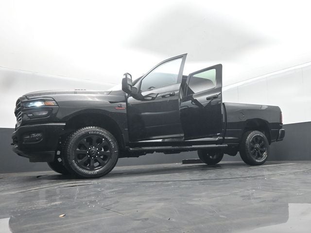 2026 RAM Ram 2500 RAM 2500 BLACK EXPRESS CREW CAB 4X4 6'4' BOX