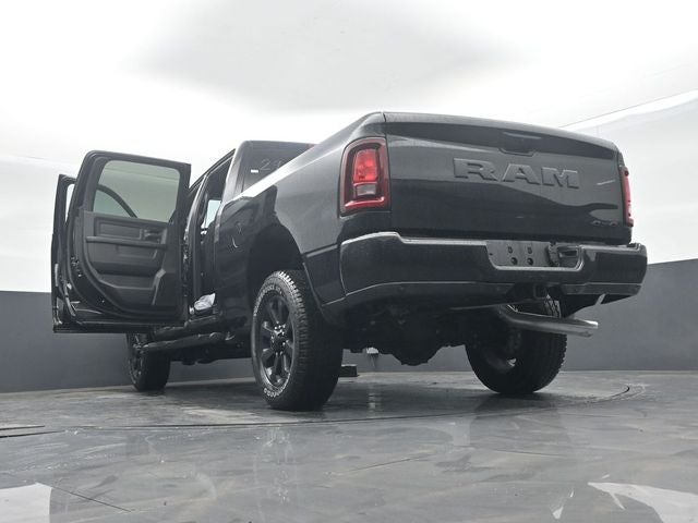 2026 RAM Ram 2500 RAM 2500 BLACK EXPRESS CREW CAB 4X4 6'4' BOX