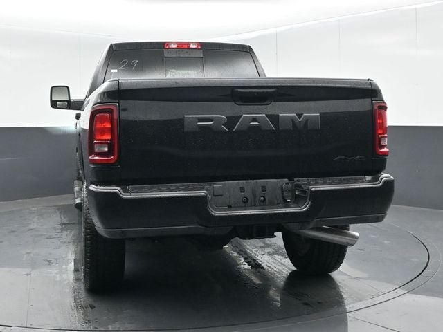 2026 RAM Ram 2500 RAM 2500 BLACK EXPRESS CREW CAB 4X4 6'4' BOX