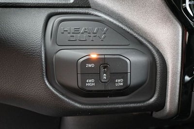 2026 RAM Ram 2500 RAM 2500 BLACK EXPRESS CREW CAB 4X4 6'4' BOX