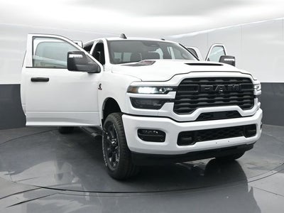 2026 RAM Ram 2500 RAM 2500 BLACK EXPRESS CREW CAB 4X4 6'4' BOX