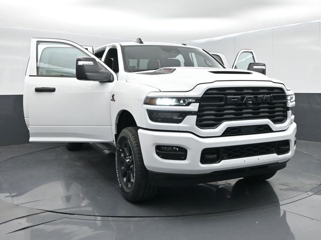 2026 RAM Ram 2500 RAM 2500 BLACK EXPRESS CREW CAB 4X4 6'4' BOX