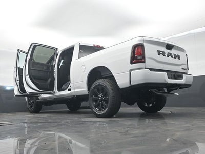 2026 RAM Ram 2500 RAM 2500 BLACK EXPRESS CREW CAB 4X4 6'4' BOX