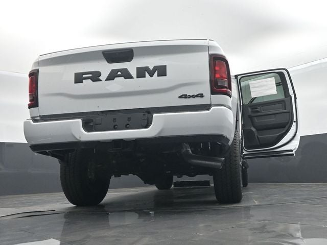 2026 RAM Ram 2500 RAM 2500 BLACK EXPRESS CREW CAB 4X4 6'4' BOX