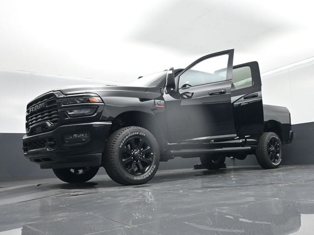 2026 RAM Ram 2500 RAM 2500 BLACK EXPRESS CREW CAB 4X4 6'4' BOX