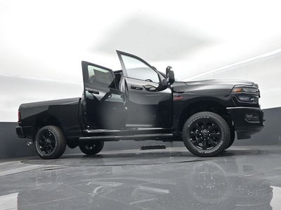 2026 RAM Ram 2500 RAM 2500 BLACK EXPRESS CREW CAB 4X4 6'4' BOX