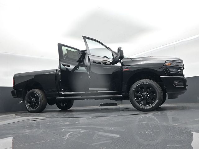 2026 RAM Ram 2500 RAM 2500 BLACK EXPRESS CREW CAB 4X4 6'4' BOX