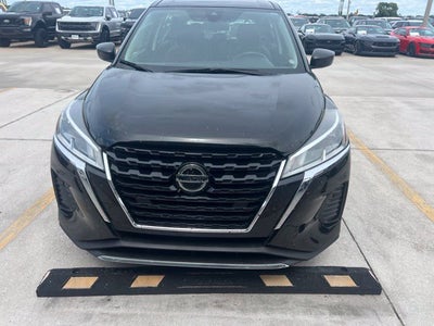 2021 Nissan Kicks S Xtronic CVT