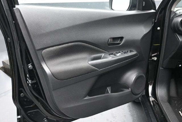 2021 Nissan Kicks S Xtronic CVT