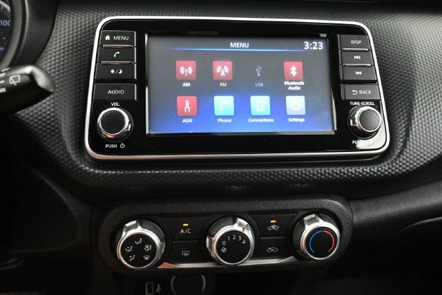 2021 Nissan Kicks S Xtronic CVT