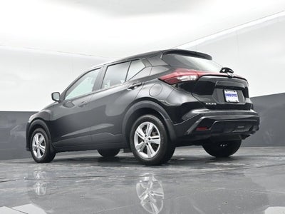 2021 Nissan Kicks S Xtronic CVT