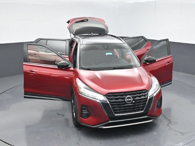 2023 Nissan Kicks SR Xtronic CVT
