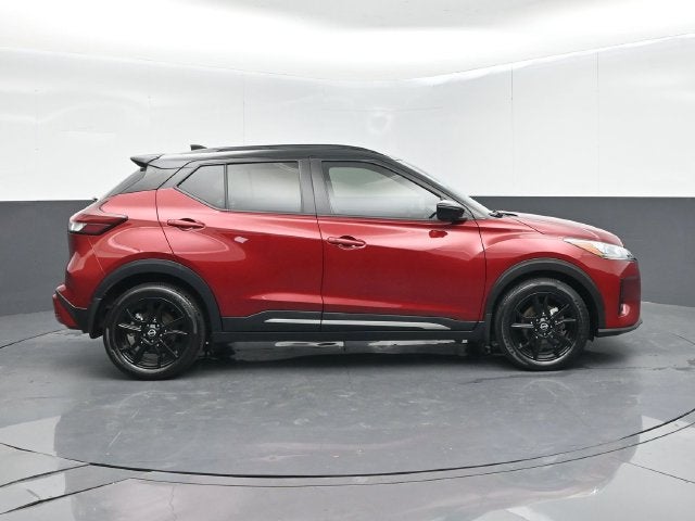 2023 Nissan Kicks SR Xtronic CVT