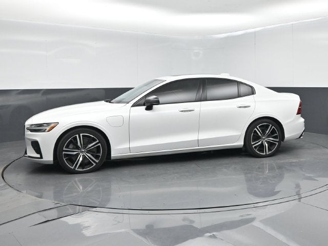 2021 Volvo S60 Recharge Plug-In Hybrid T8 R-Design Expression