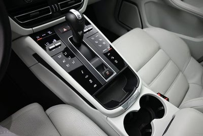 2023 Porsche Macan GTS