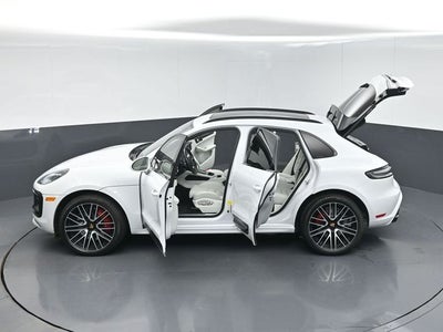 2023 Porsche Macan GTS