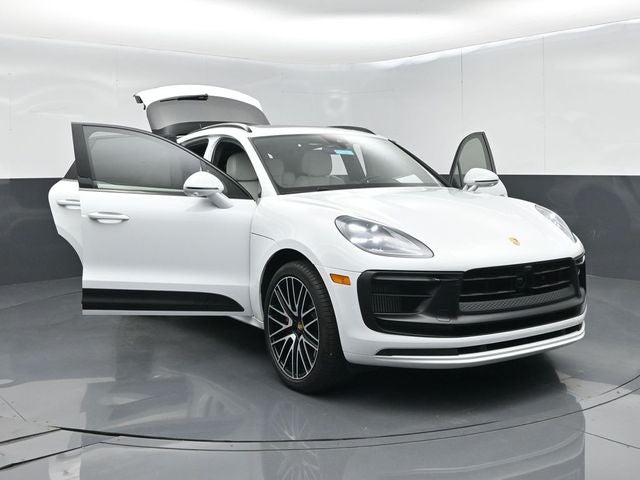 2023 Porsche Macan GTS