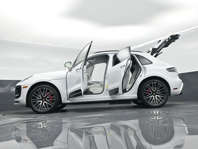 2023 Porsche Macan GTS