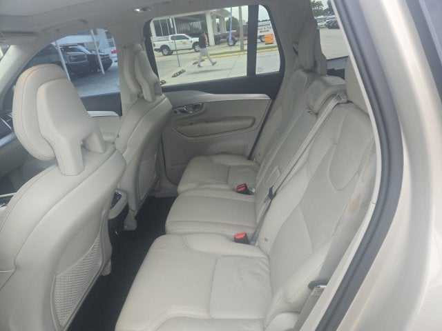 2018 Volvo XC90 T6 Momentum