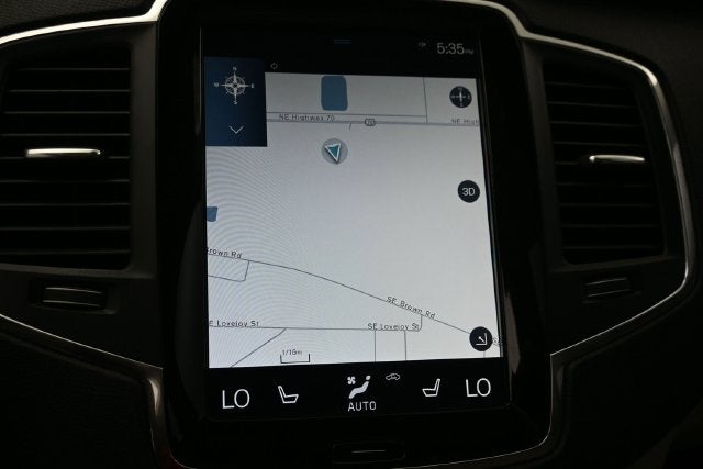 2018 Volvo XC90 T6 Momentum