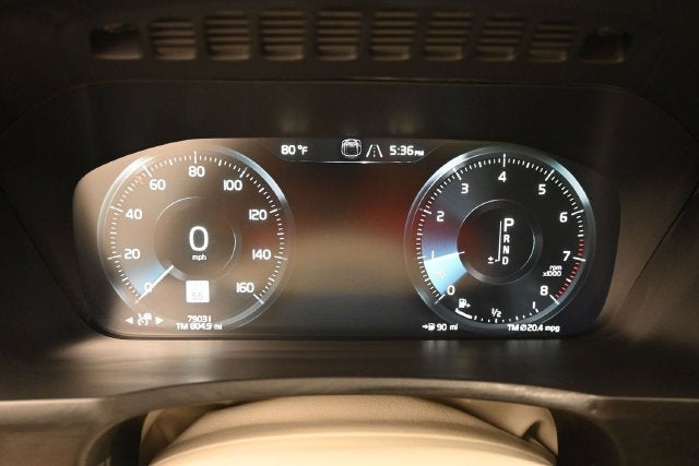 2018 Volvo XC90 T6 Momentum