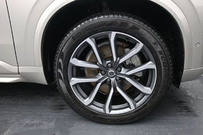 2018 Volvo XC90 T6 Momentum