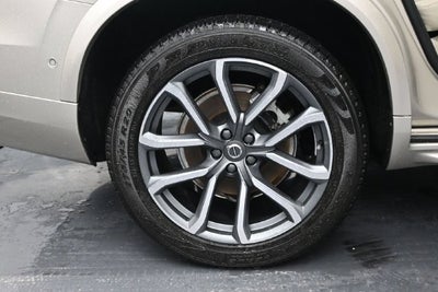 2018 Volvo XC90 T6 Momentum