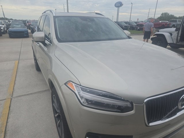2018 Volvo XC90 T6 Momentum