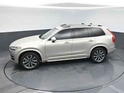2018 Volvo XC90 T6 Momentum