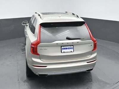 2018 Volvo XC90 T6 Momentum